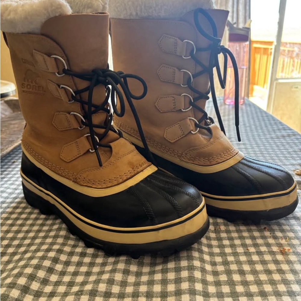 Sorel Tan and Black Waterproof Winter Boots for Men